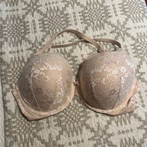 Victoria's Secret Cream Lace Push Up Bra